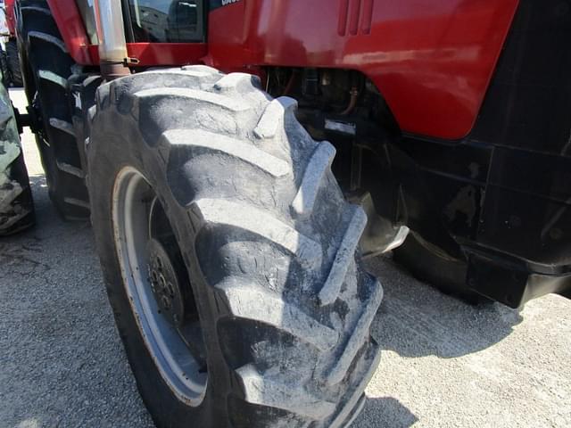 Image of Case IH MX285 equipment image 2