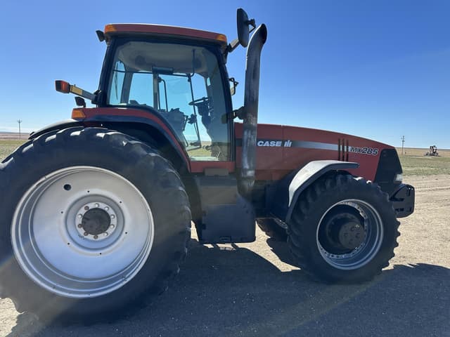 Image of Case IH MX285 equipment image 2