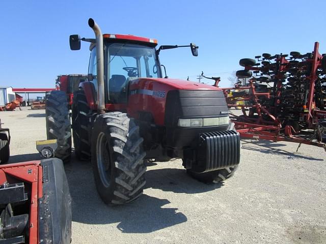 Image of Case IH MX285 equipment image 1