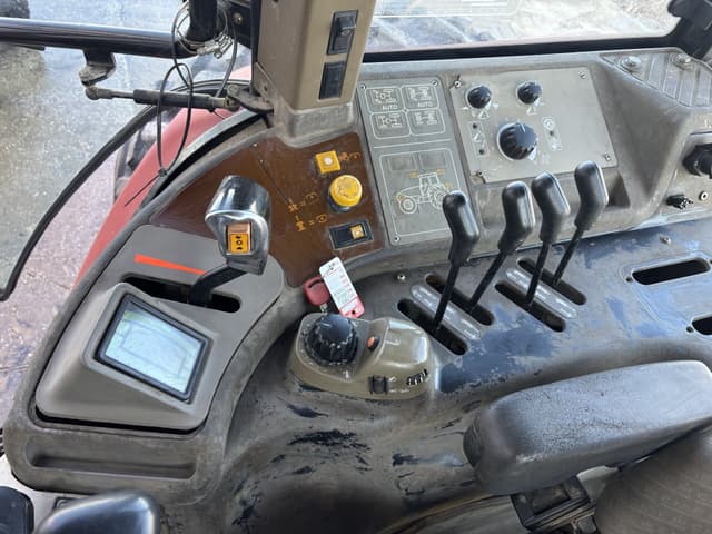 Image of Case IH MXM190 equipment image 4