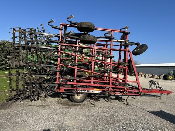 Image of Case IH Tigermate II equipment image 3