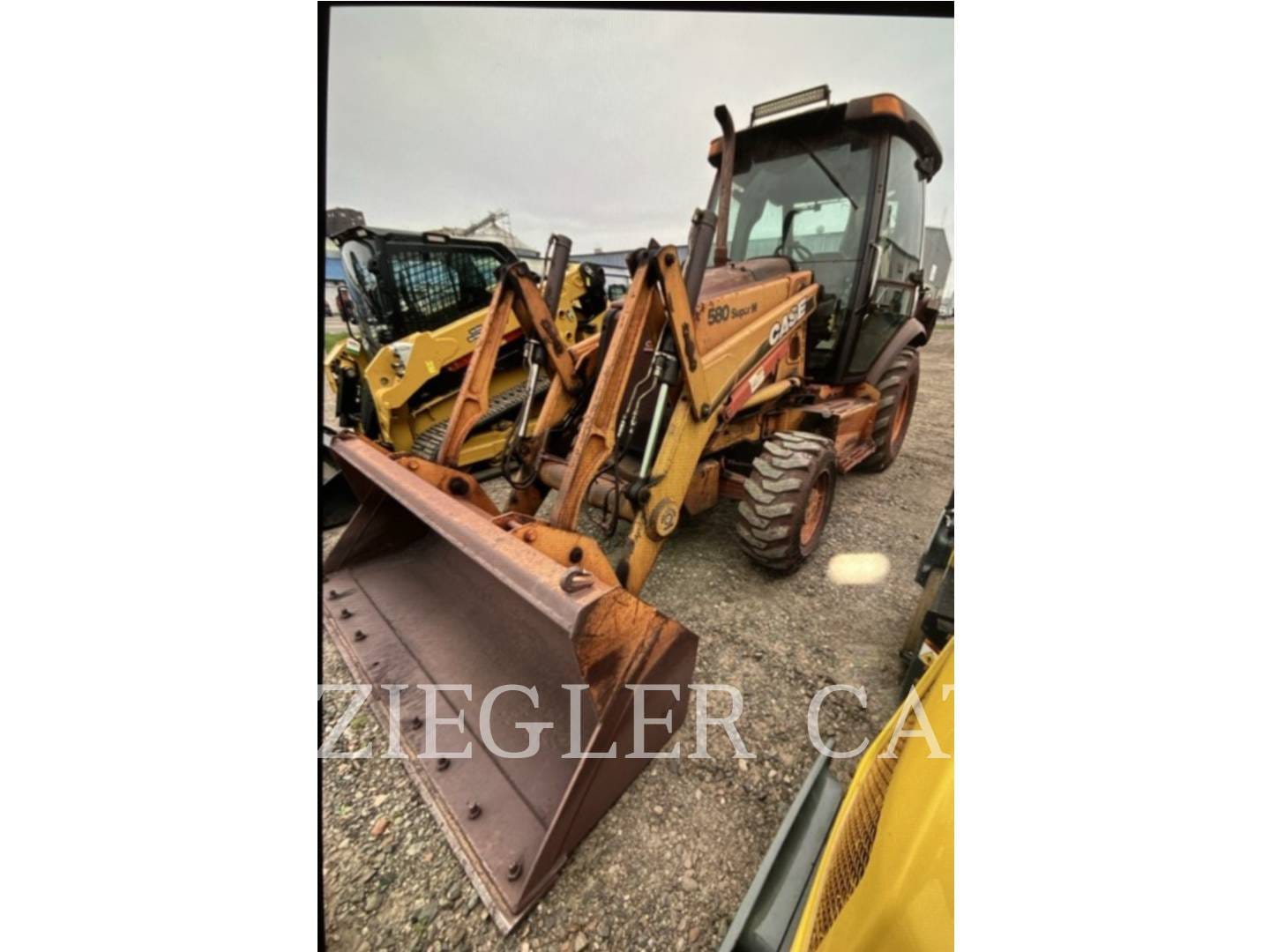 2004 Case 580 Super M Equipment Image0