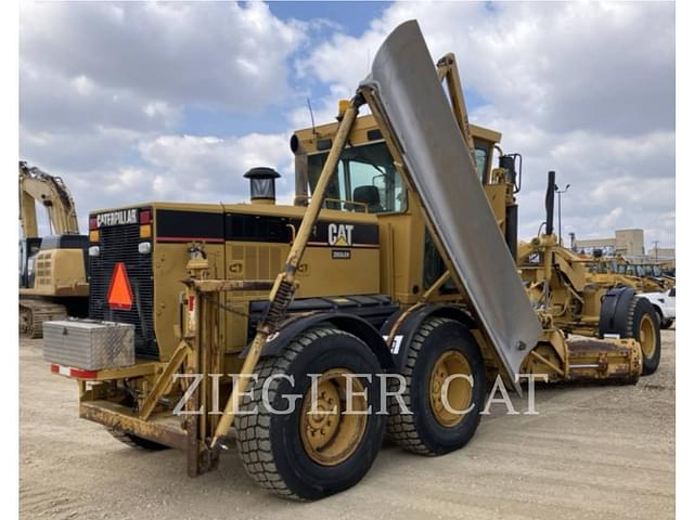 Image of Caterpillar 143H equipment image 2