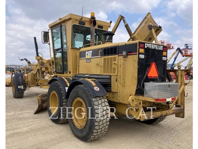 Image of Caterpillar 143H equipment image 3
