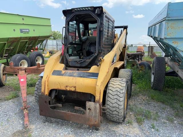 Image of Caterpillar 262B equipment image 2