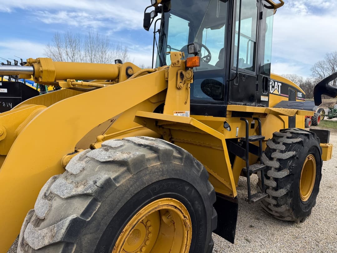 Image of Caterpillar 938G Series II Primary image
