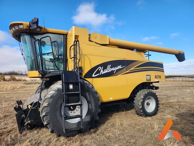 Image of Challenger 670 equipment image 1