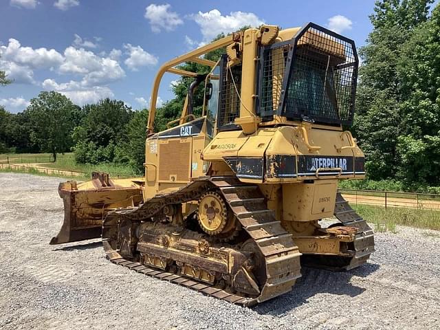 Image of Caterpillar D5N XL equipment image 4