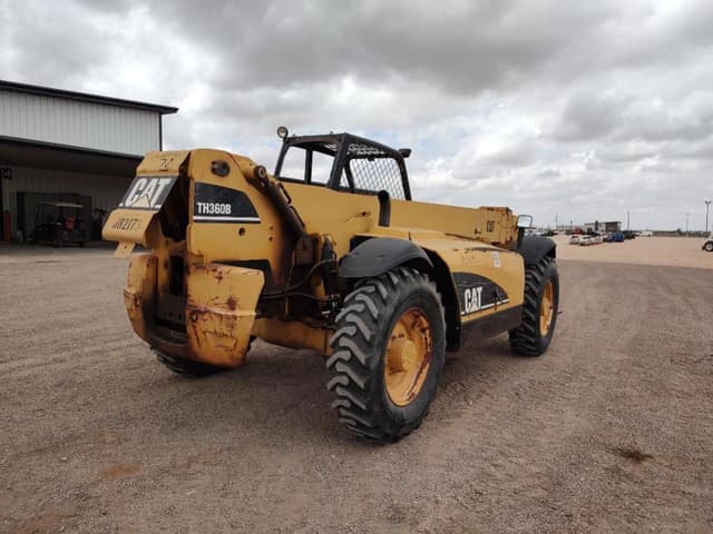 Image of Caterpillar TH360B equipment image 4