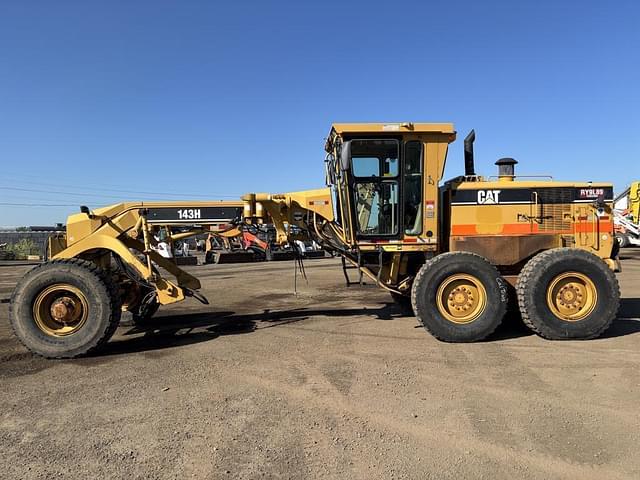 Image of Caterpillar 143H equipment image 4