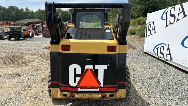 Image of Caterpillar 262B equipment image 3