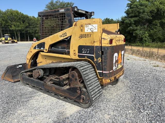 Image of Caterpillar 277 equipment image 4
