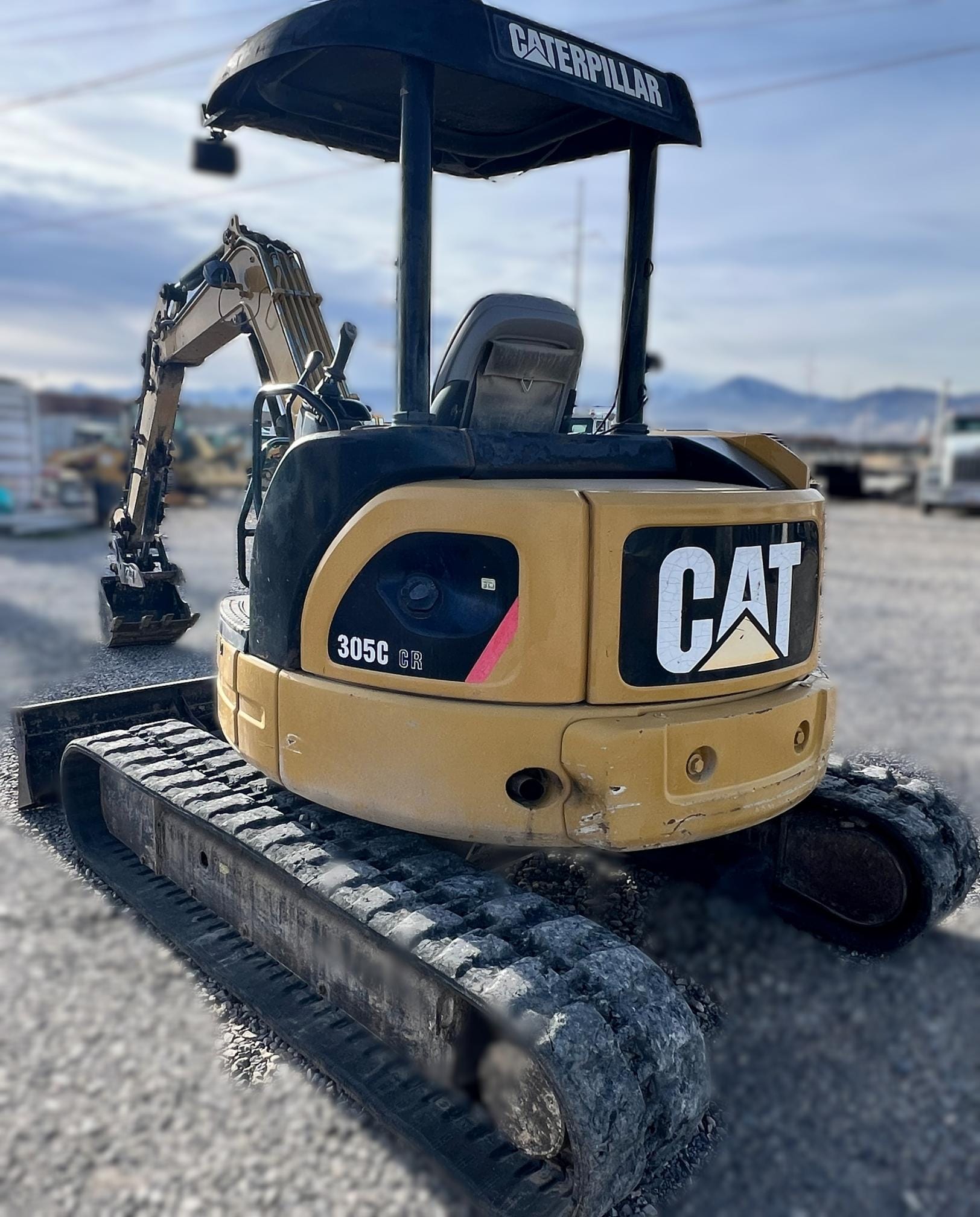 2004 Caterpillar 305CR Equipment Image0