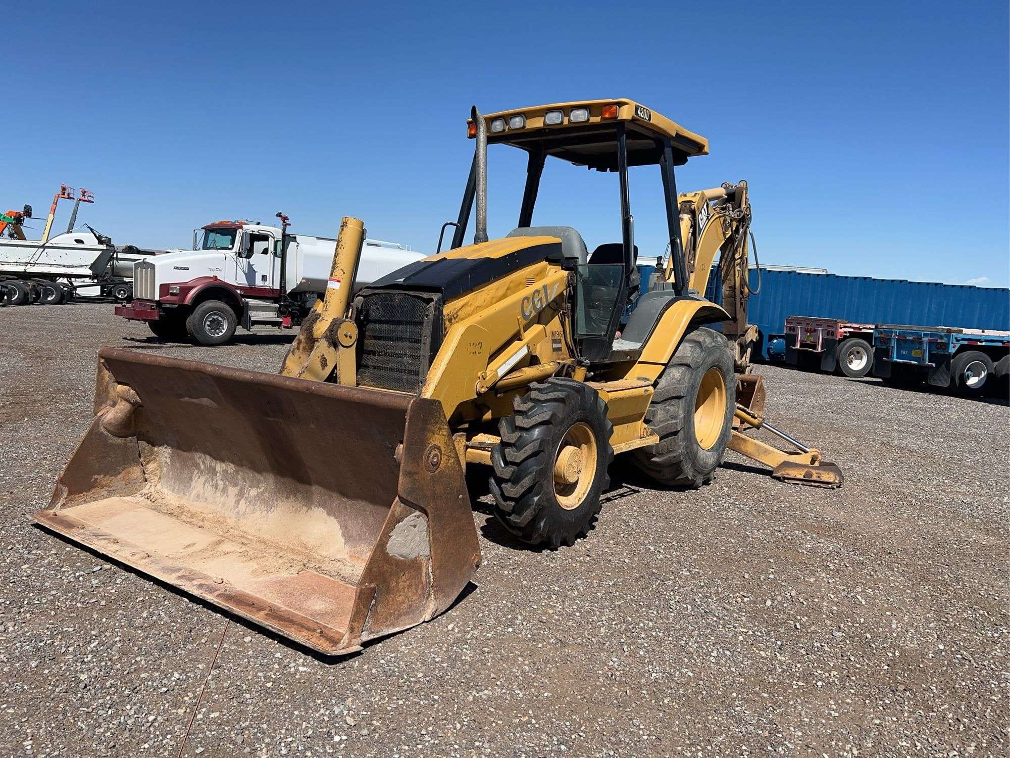 2004 Caterpillar 420D Equipment Image0
