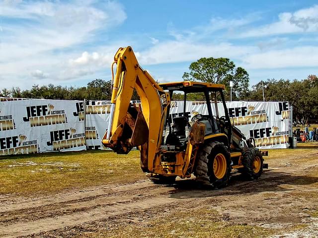 Image of Caterpillar 420D equipment image 4