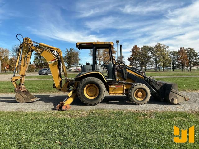 Image of Caterpillar 420D IT equipment image 3