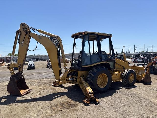 Image of Caterpillar 420D equipment image 2