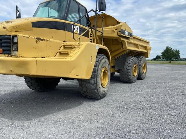Image of Caterpillar 740 equipment image 1