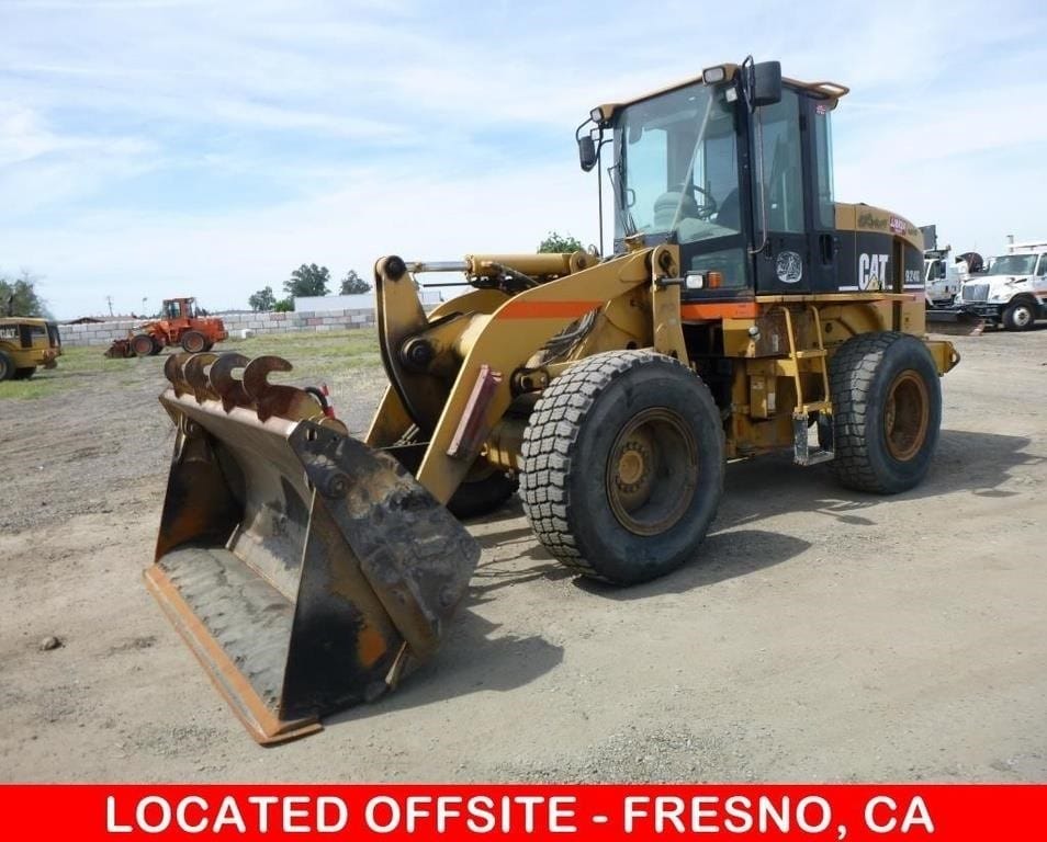 2004 Caterpillar 924GZ Equipment Image0