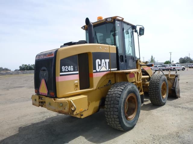 Image of Caterpillar 924GZ equipment image 3