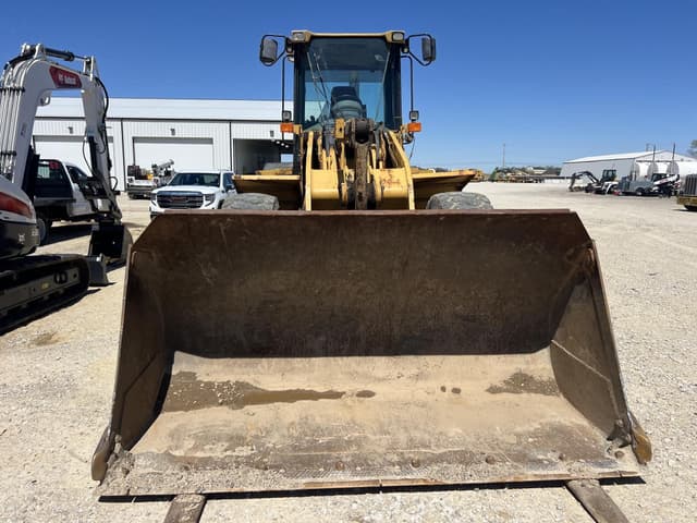 Image of Caterpillar 938G Series II equipment image 1