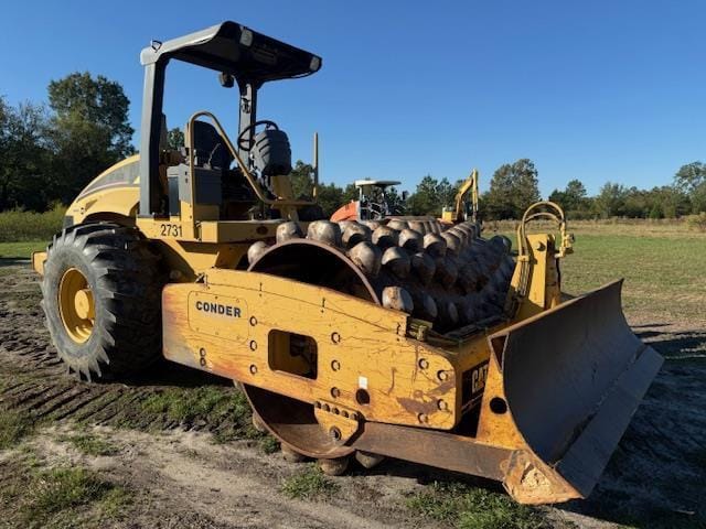 2004 Caterpillar CP-563E Equipment Image0