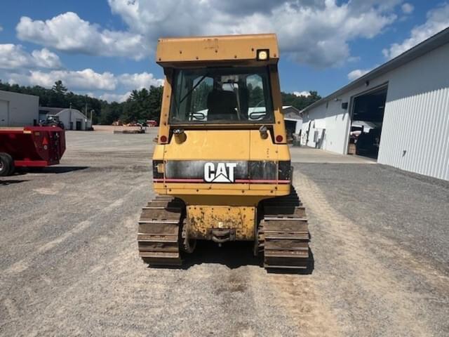 Image of Caterpillar D5G equipment image 3