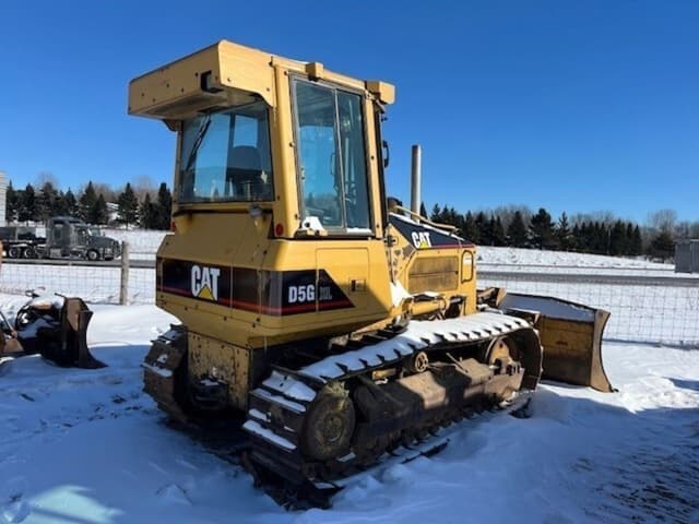 Image of Caterpillar D5G XL equipment image 2