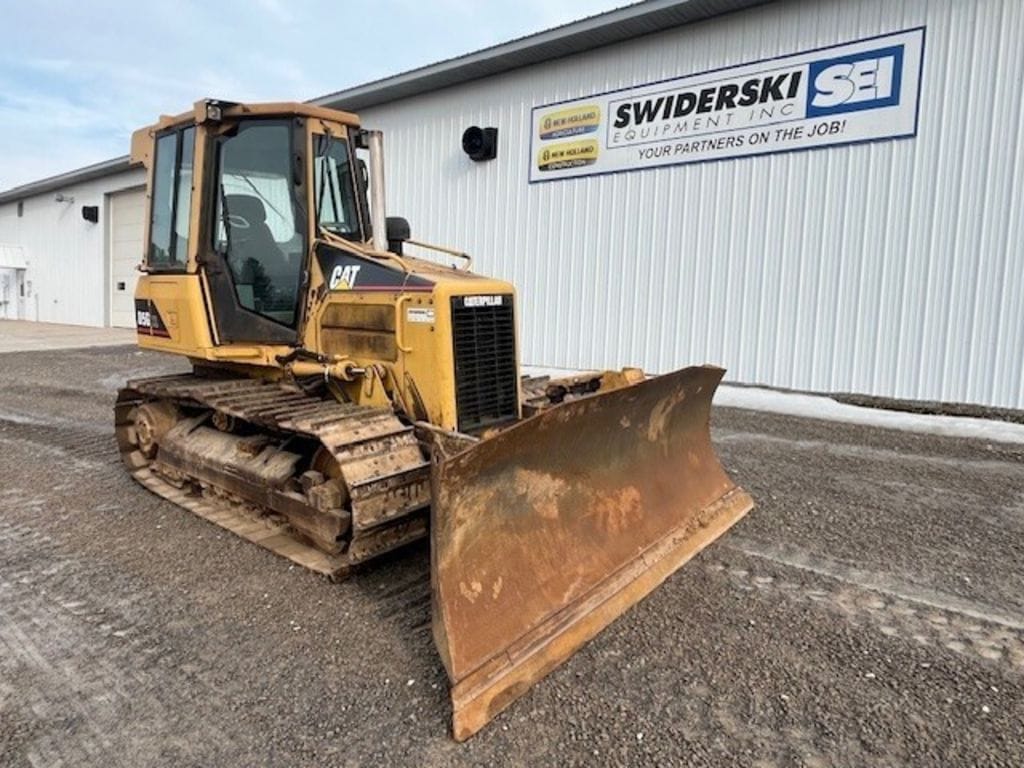 2004 Caterpillar D5G XL Equipment Image0
