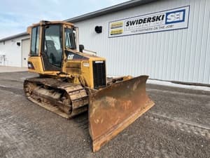 2004 Caterpillar D5G XL Image
