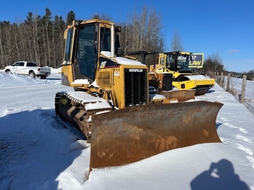 2004 Caterpillar D5G XL Equipment Image0
