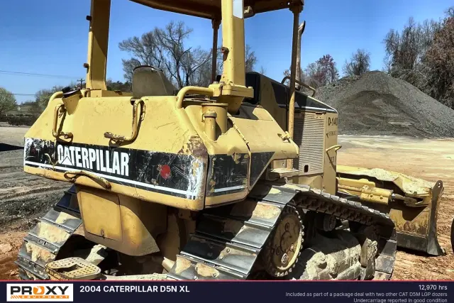 Image of Caterpillar D5N XL equipment image 3