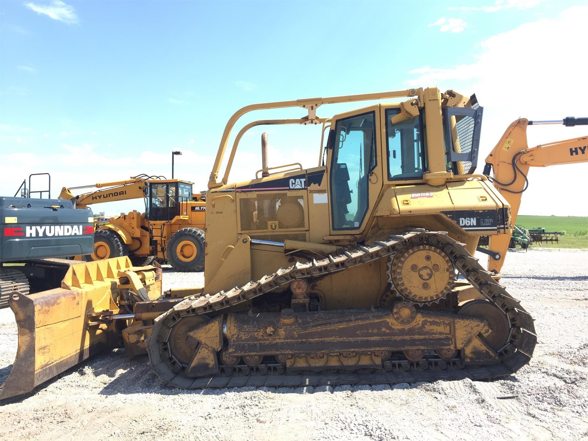 Main image Caterpillar D6N LGP