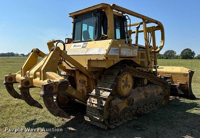 Image of Caterpillar D6R XL equipment image 4