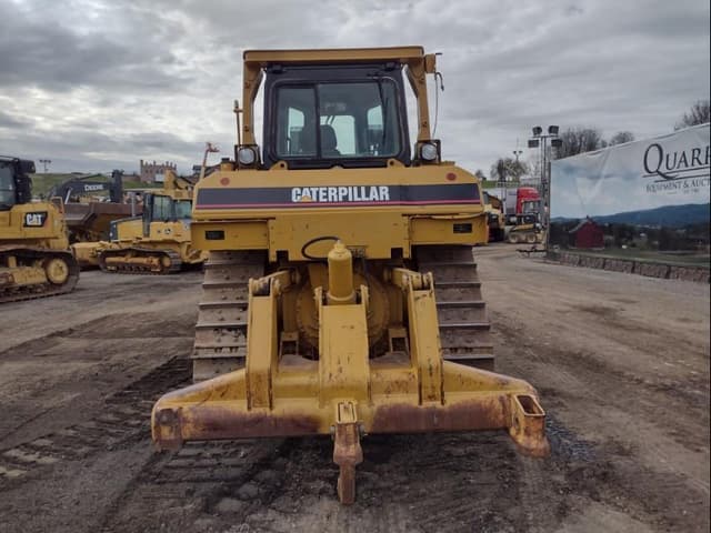 Image of Caterpillar D6R XL equipment image 3