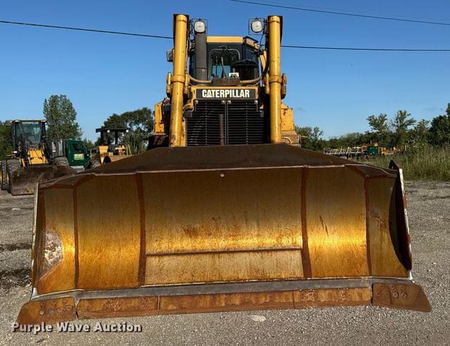 Image of Caterpillar D8R equipment image 1