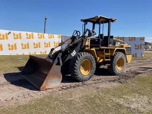 2004 Caterpillar IT14G Image