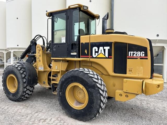 Image of Caterpillar IT28G equipment image 4