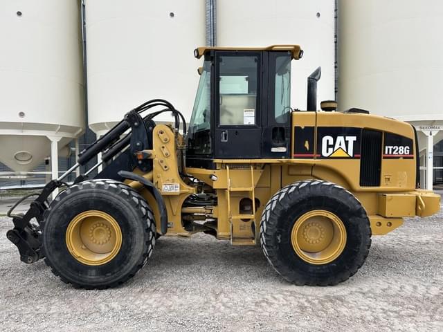 Image of Caterpillar IT28G equipment image 2