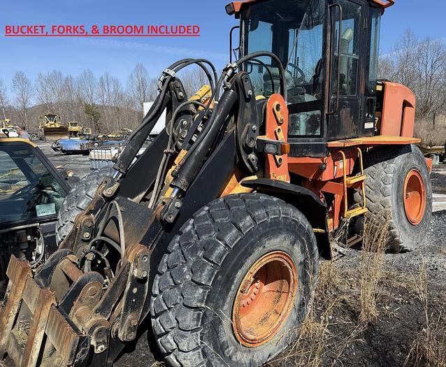 2004 Caterpillar IT28G Equipment Image0