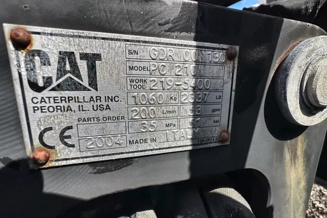 Image of Caterpillar PC210 equipment image 4