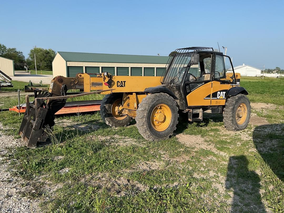 Image of Caterpillar TH360B Primary image