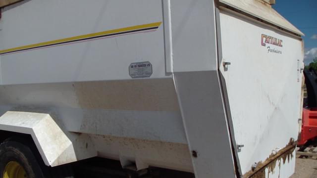 Image of Cattlelac 450 equipment image 4
