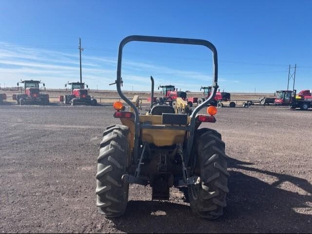 Image of Challenger MT295 equipment image 3