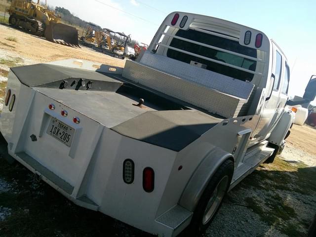 Image of Chevrolet Kodiak equipment image 4