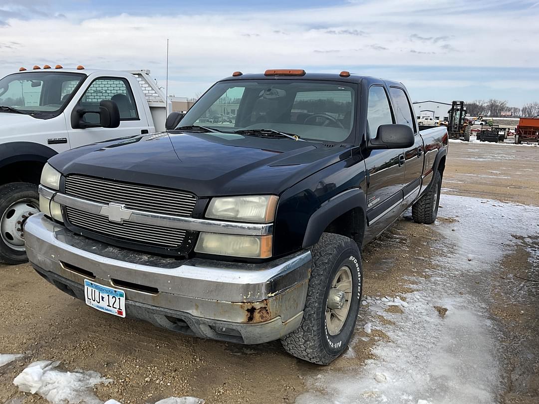 Image of Chevrolet 2500HD Primary image