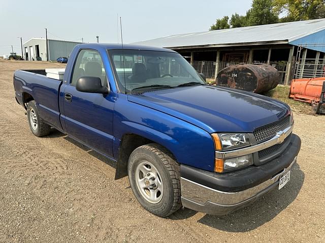 Image of Chevrolet 1500 equipment image 1