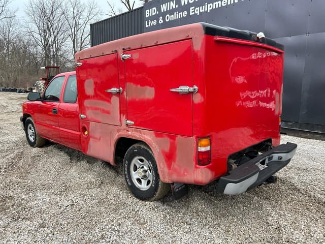 Image of Chevrolet 1500 equipment image 1