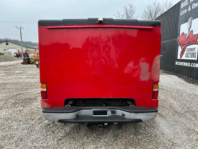 Image of Chevrolet 1500 equipment image 2