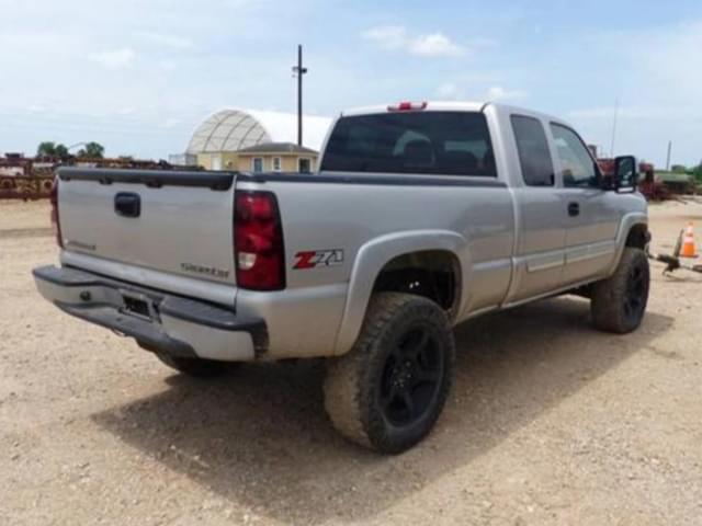 Image of Chevrolet 1500 equipment image 2